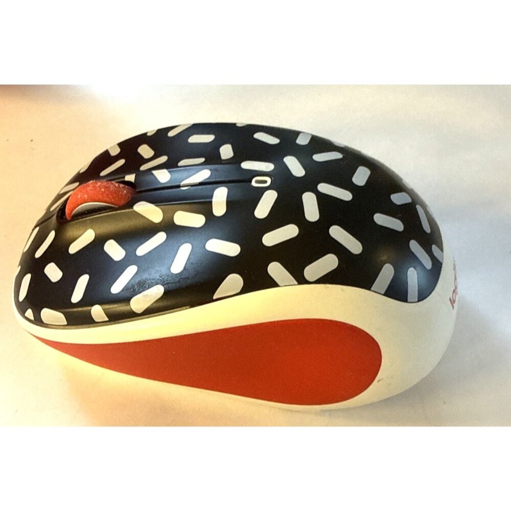 Logitech M325C Wireless USB Mouse Red, Black, & White Design - Picture 2 of 8